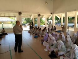 Polisi Goes To Pesantren