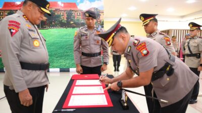 Sejunlah Pejabat Polda Kepri Dimutasi