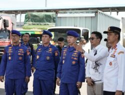 Kakorpolairud Baharkam Polri Tinjau Pelabuhan Bakahuni