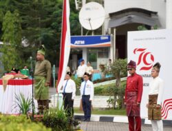 Rayakan Kemerdekaan RI ke-79, PLN Batam Gelar Upacara Bendera dan Serahkan Bantuan BPJS ke Masyarakat