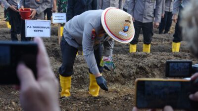 Langkah Nyata Polda Kepri: Penanaman Jagung untuk Ketahanan Pangan Nasional