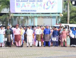 Meriahkan HJB ke-195, Pegawai Gunakan Pakaian Melayu