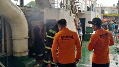 Kapal Roro KMP Mulia Nusantara Terbakar, Basarnas Diterjunkan