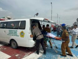 TNI AL Selamatkan Buruh Migran, Terapung di Perairan Pulau Nipah