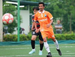 Diskominfo Batam Bantai Inspektorat 15-1 di Laga Pembuka Turnamen Mini Soccer HUT Korpri
