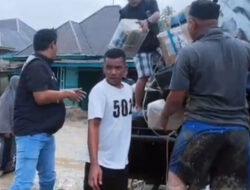 Tim Jurnalis Batam, Salurkan Bantuan Ke Muaro Pingai, Solok