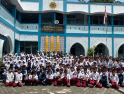 FAI UMP Hadirkan Mahasiswa Internasional di MI Muhammadiyah Karangtalun Kidul