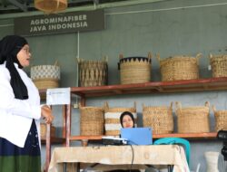 Dari Limbah Pelepah Pisang di Kebumen, Novita Bangun UMKM Yang Kini Tembus Ke Pasar Dunia