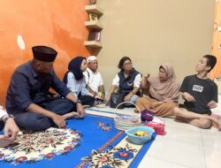 Pietra Paloh Sambangi Rumah Driver Ojol yang Meninggal di Atas Motor, Tawarkan Pendampingan untuk Anak Disabilitas