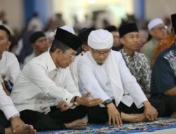 Tabligh Akbar di Batam, Amsakar Ajak Perkuat Peran Guru Agama dalam Membina Generasi Berakhlak