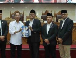 DPRD Batam Terima Rancangan KUA-PPAS APBD 2027, Targetkan Pertumbuhan Ekonomi hingga 7,7 Persen