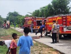 Kontainer Sampah dan Semak-semak Terbakar di Palm Spring Batam, Diduga Berawal dari Baterai Lithium