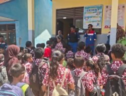 Dukung Pendidikan Pascagempa, FSPPB dan Perwira Kilang Cilacap Bantu Sejumlah Sekolah di NTT